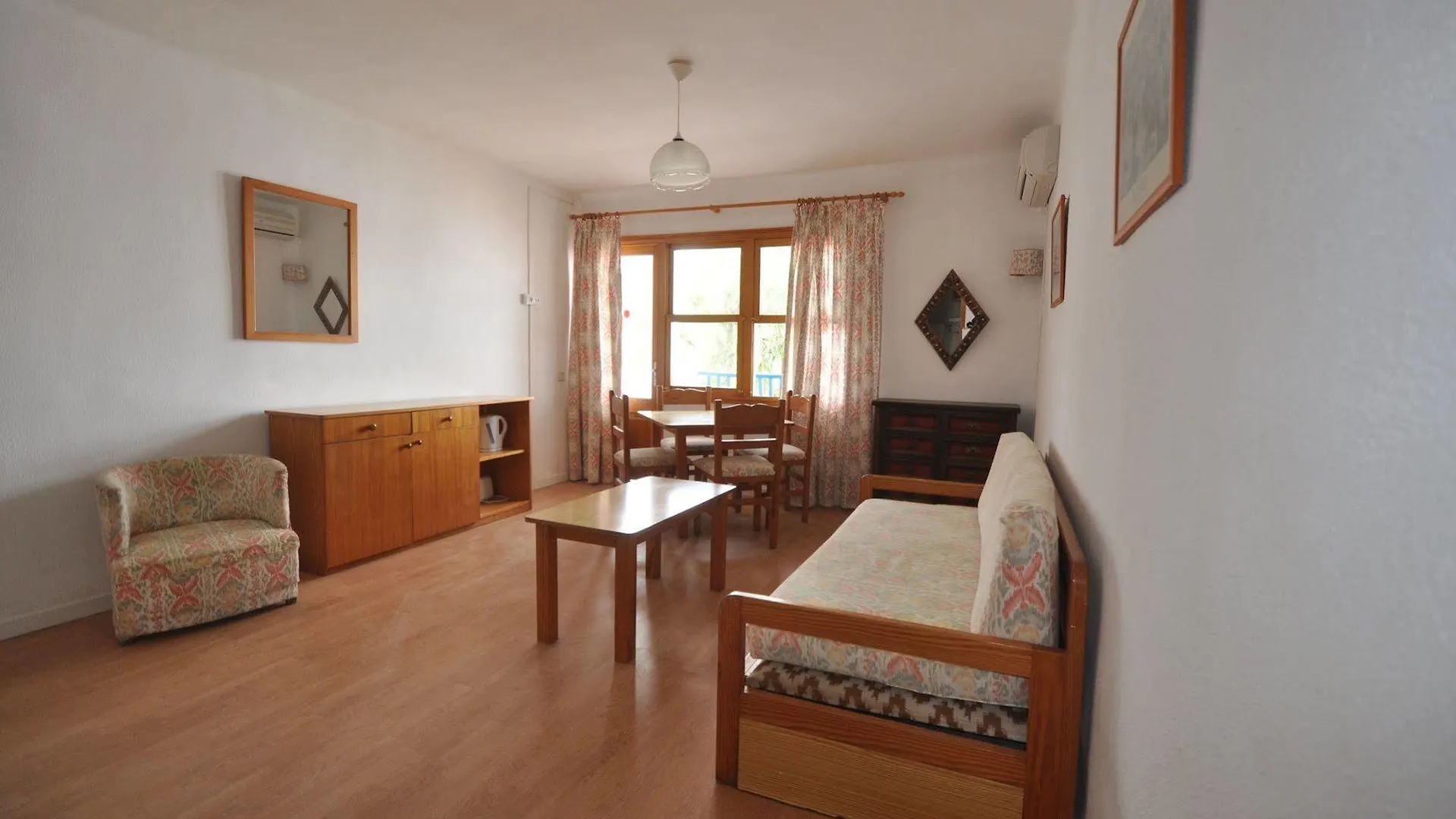 Apartamentos Cala D'Or Park Palma de Mallorca 0*,